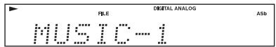 ONKYO C7070 - Pendant la lecture, appuyez plusieurs fois sur le bouton [display] pour afficher les informations mp3/wma suivantes. - 2