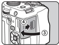 PENTAX K-70 - Insertion d'une carte mémoire - 4