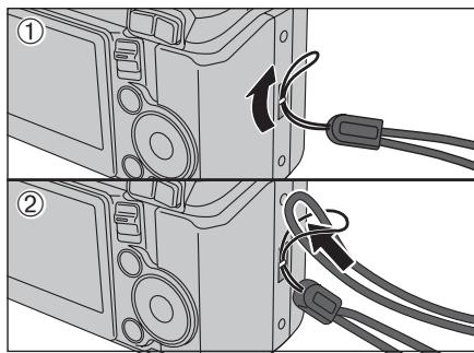 FUJIFILM FinePixE500 - Fixation de la dragonne - 1