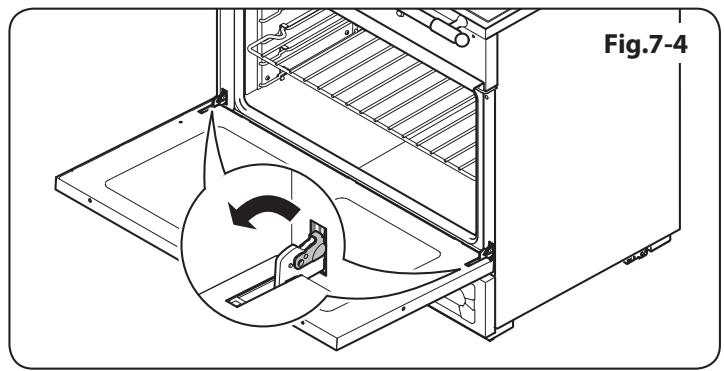 LA CORNUERE ALB9ODFSS/BN-EU - Montage de la Grille d'Evacuation - 1