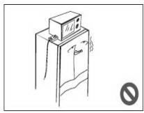 DAEWOO FRN-M565D25S - Avertissements concernant l'électricité - 4