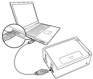 HITACHI HDSVR70E - Branchement à un PC (câble micro USB) - 1