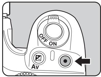 PENTAX KX+KC+18-55 - Effectuez la mise au point sur le sujet puis composez la photo dans le viseur et appuyez sur le bouton Ⓞ. - 1