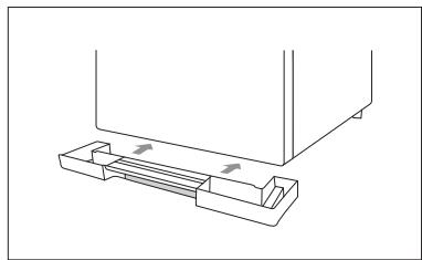 DAEWOO KOC-1COKBSTM - Comment installer le réservoir d'eau et le plateau d'eau - 1
