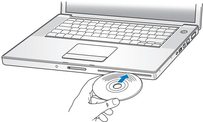 APPLE MBP RET CTO/1T0-SSD - Insertion d'un CD ou d'un DVD - 1