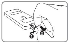 ALTEC LANSING MASTER BARRE DE SON - Remplacer les piles de la télécommande. - 1