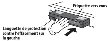 PIONEER DVR-RT601H-S - Chargement d'une cassette - 1