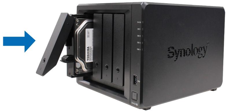 SYNOLOGY DS420+ - Installation des disques - 4