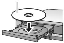PANASONIC DMR-XW400EFK - Insertion des disques - 1