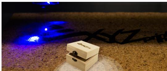 X¥Z PRINTING DA VINCiJUNIOR 3EN1 - - Matériau recommandé pour la gravure laser : - 1