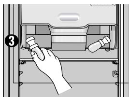 ELECTROLUX ENL60812X - Remplacement des ampoules du réfrigérateur - 3