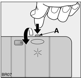 ARTHUR MARTIN ASI 6253 BD ALUCO - Remplissage du réservoir de produit de rangement - 1