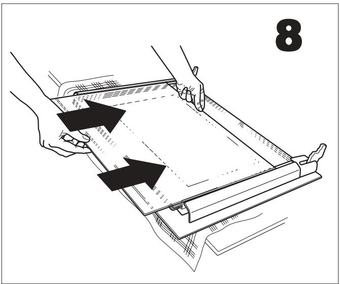 FAURE CFC 518R - Nettoyer la (les) vitre(s) de la porte - 1