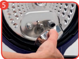 MOULINEX YY4406 - ACCÈS À LA BILLE DE DÉCOMPRESSION : - 2