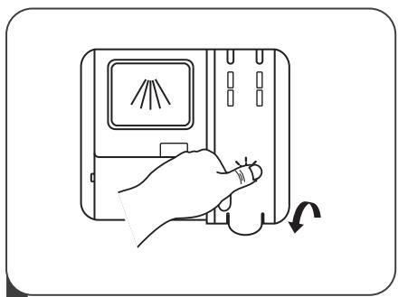 DARRYTHOMSON TWBI4215CFULLSLIDE - Filling the rinse aid dispenser - 2