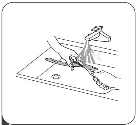 DARRYTHOMSON TWBI4215CFULLSLIDE - De sproeiarmen reinigen - 3