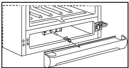 ARTHUR MARTIN ARB 3512 SC - Retrait de la grille de ventilation - 5