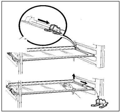 ARTHUR MARTIN ARB 3512 SC - Retrait des cales de transport - 1