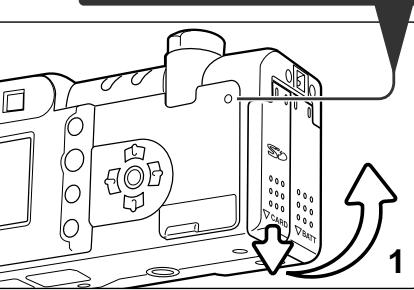MINOLTA DiMAGE F200 - Chargement de la carte-mémoire - 1