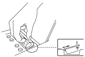 GENEVA GENSROU - Écoute de l'iPod - 1