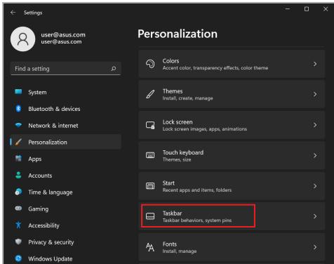 ASUS TP3402VA - Valitse Taskbar (tehtäväpalkki) -valilehti ja ota käytöön Automatically hide the taskbar (piilota tehtäväpalkki automaattisesti). - 1