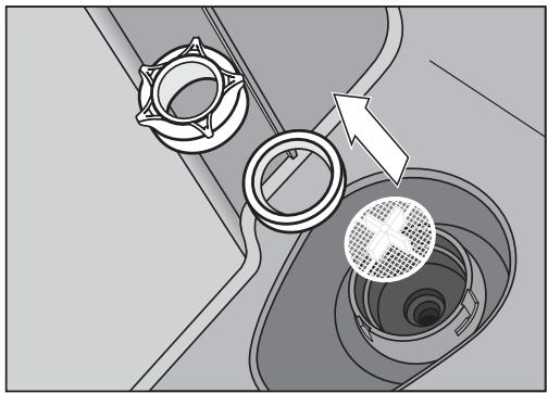 MIELE CM6160 - Retirer et nettoyer le filtre du réservoir à eau - 1