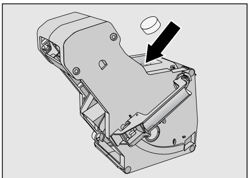 MIELE CM6160 - Introduire des pastilles de nettoyage dans l'unité de percolation - 1