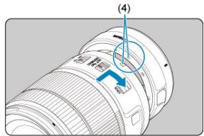 CANON EOS R10 - Fixe l'objectif sur la bague d'adaptation. - 2