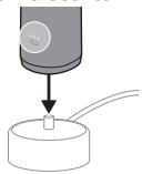 PHILIPS HX7420/02 - Charging on charger - 1