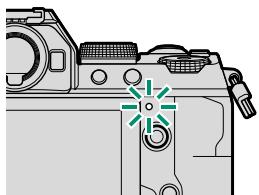 FUJIFILM X-S10 - TALLY LIGHT - 1