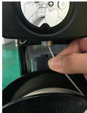 XYZ PRINTING 35DDA VINCI MINI PLUS - Installation du filament - 7