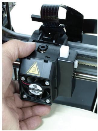 XYZ PRINTING 35DDA VINCI MINI PLUS - Installer le module d'extrusion - 2