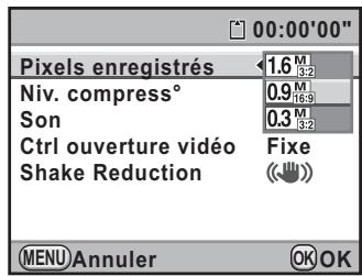 PENTAX K7+DA 18-55MM WR - Appuyez sur le bouton de navigation () et utilisez le bouton de navigation ( ) pour sélectionner le nombre de pixels enregistrés. - 1