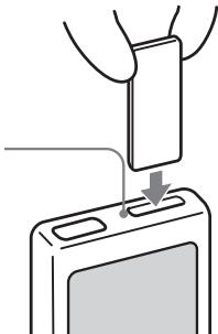 SONY PEG-TG50 - Insertion et extraction d'un support « memory stick - 1