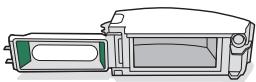 IROBOT J9+ - Reinigen der Sensoren für einen vollen Aufgangbehälter - 4