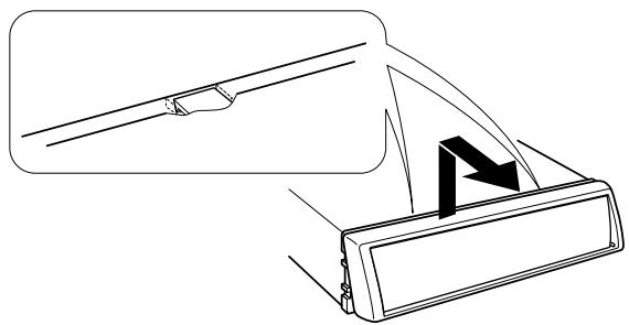 KENWOOD KDC-4021 - Verwijderen van het harde rubberframe - 2