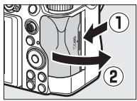 NIKON Z 61I - Insertion des cartes mémoire - 5