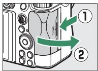 NIKON Z 61I - Insertion des cartes mémoire - 2