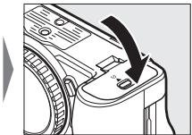 NIKON Z 61I - Insertion de l'accumulateur - 3