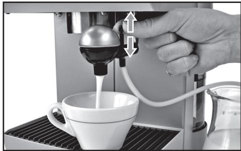 SAECO MAGIC CAPPUCINO ARG - i Nota: do tubo de aspiracao poderiam sair uns salpicos de agua quente; se precisar dirija o tubo para a bandeja de limpeza. - 4