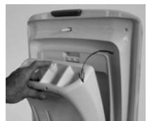 HOOVER HNT6714DSL - Nettoyage du BAC à produits et ses compartiments - 3