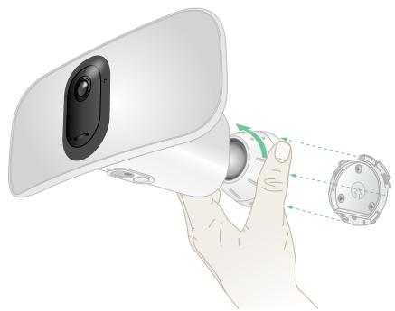 ARLO PRO3PACK2CAMERAS - Remove a mounted floodlight from the wall - 2