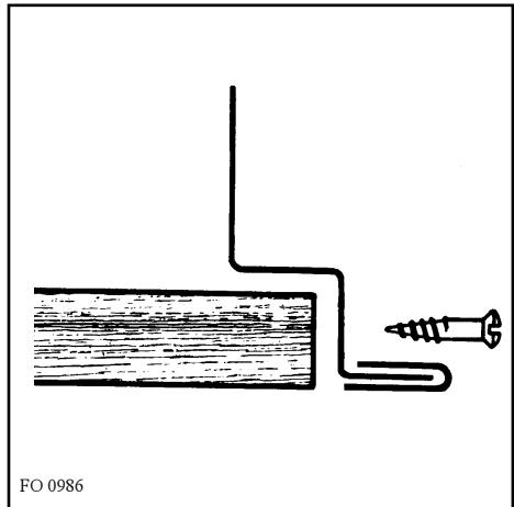 ZANUSSI ZBN 766 N - Fixation dans le meuble - 2