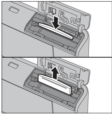 FUJIFILM FinePix Z2 - Comment retirer la carte xd-picture card - 1