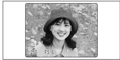 FUJIFILM FinePix Z2 - Prise de vues en continu et flash - 1