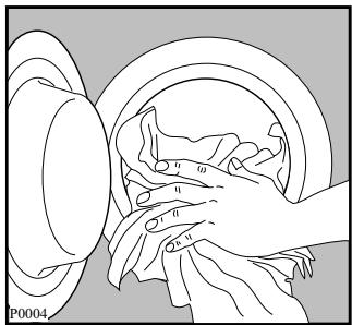 ARTHUR MARTIN AWW 1507 BLANC - Chargement du linge - 1