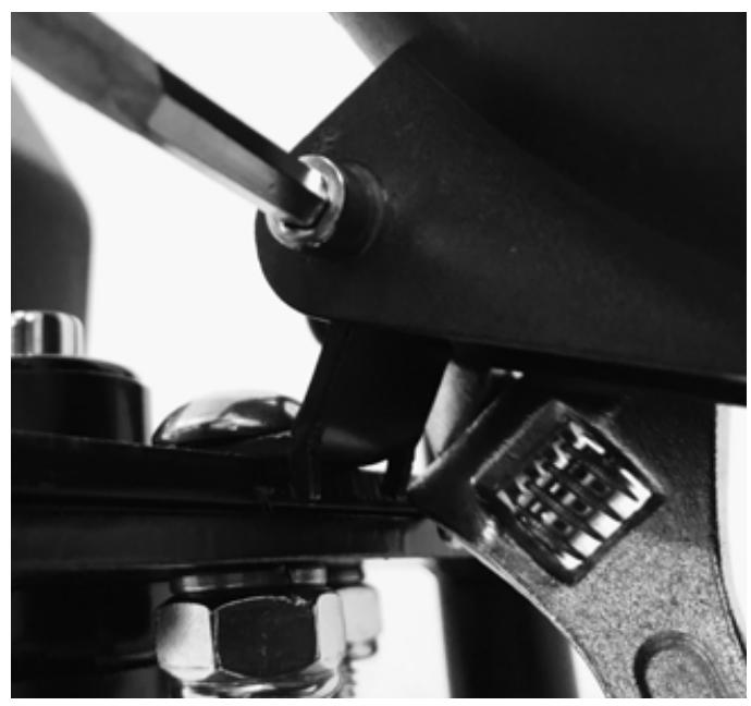 GREEN ARMY SUPER 735VELO ELECTRIQUE - ACTION: gonflez les pneus - 24