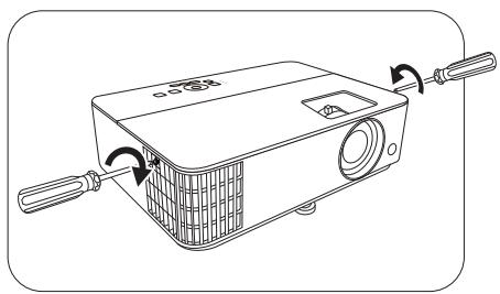 BENQ TH585 - Remplacement de la lampe (pour un technicien qualifié uniquement) - 13