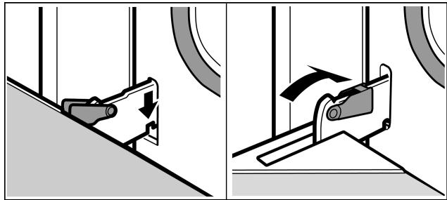 NEFF C47D22NOINOX - Décrocher et accrocher la porte de l'appareil - 2