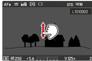 LEICA APP_PHOTO_COMPACT19055 - Commandtactileetfonctions - 1